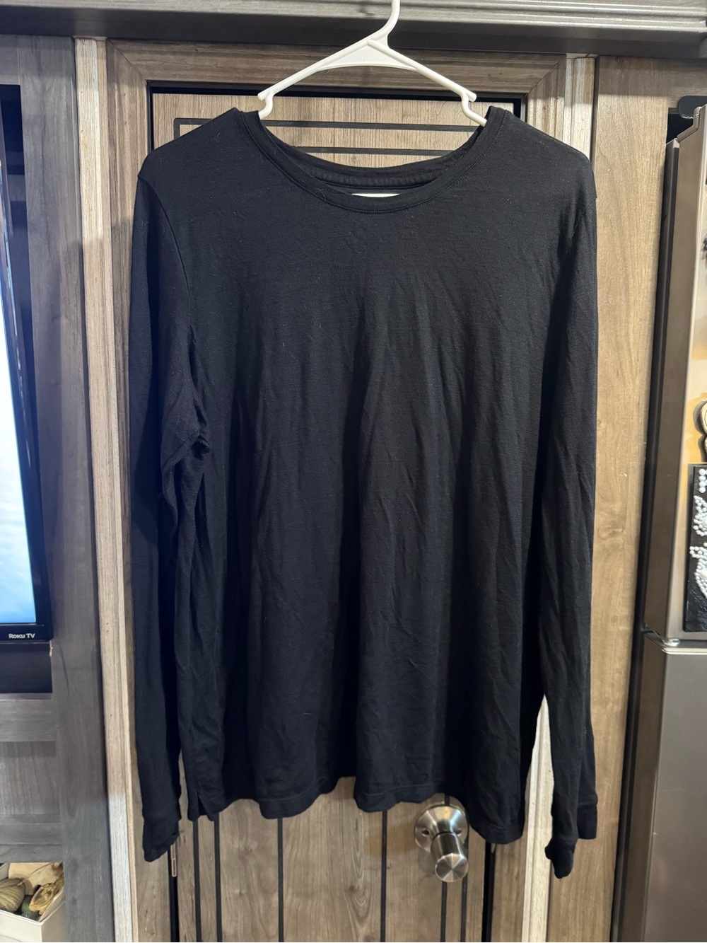 EUC!Bombas Black Long Sleeve Crew Neck Tee